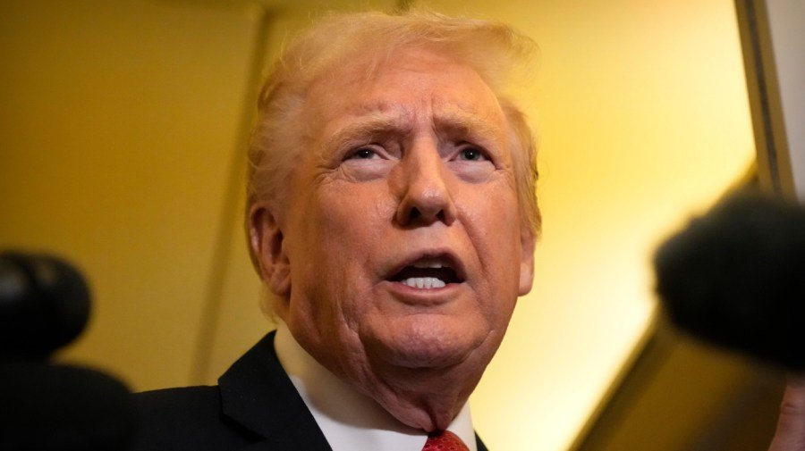 Trump defends Argentina talks: 'They're fighting for their life'