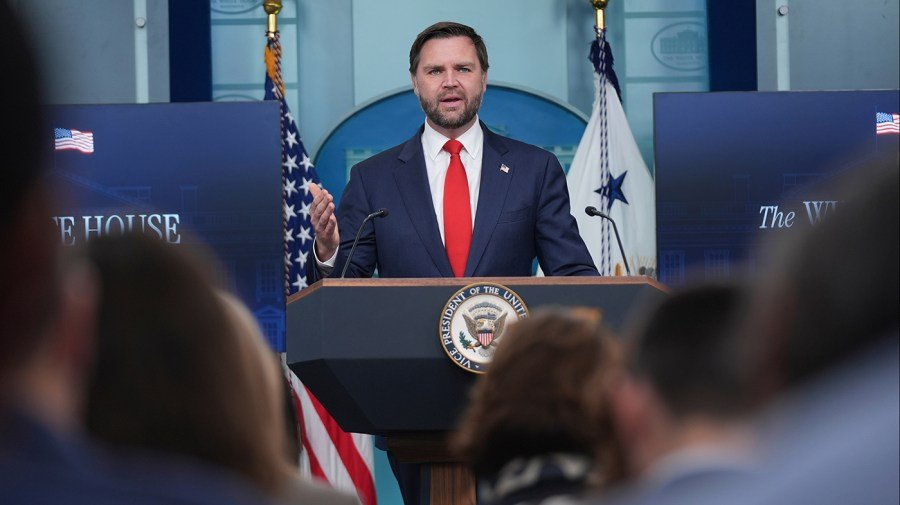 Vance gets face time at White House during shutdown drama