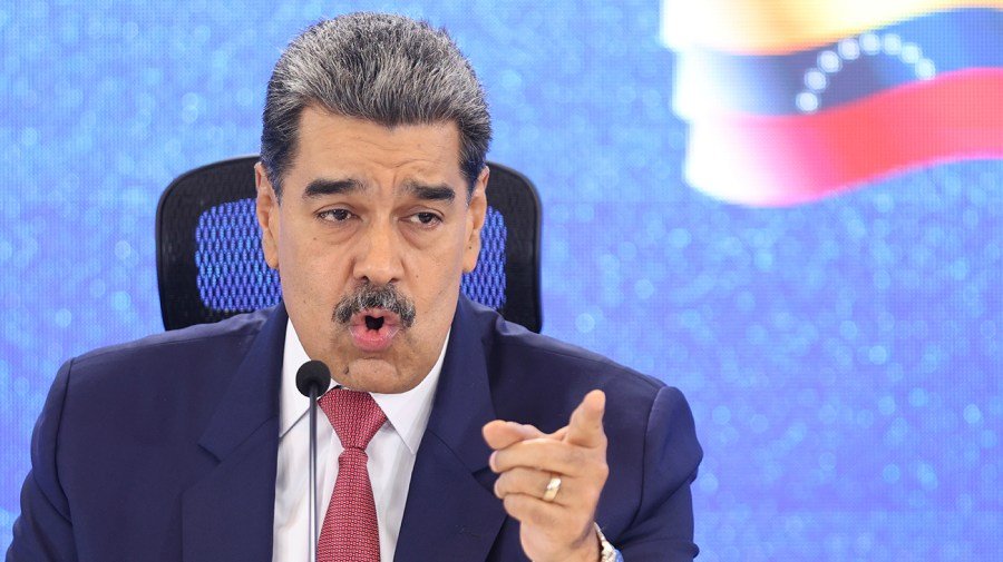 Increased US pressure on Venezuela raises specter of regime change