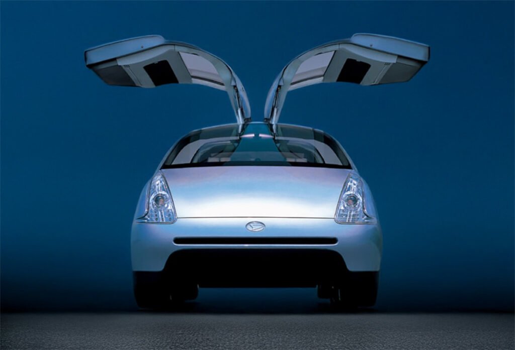 The Weird Coupe With Gullwing Doors and a 141 MPG Promise