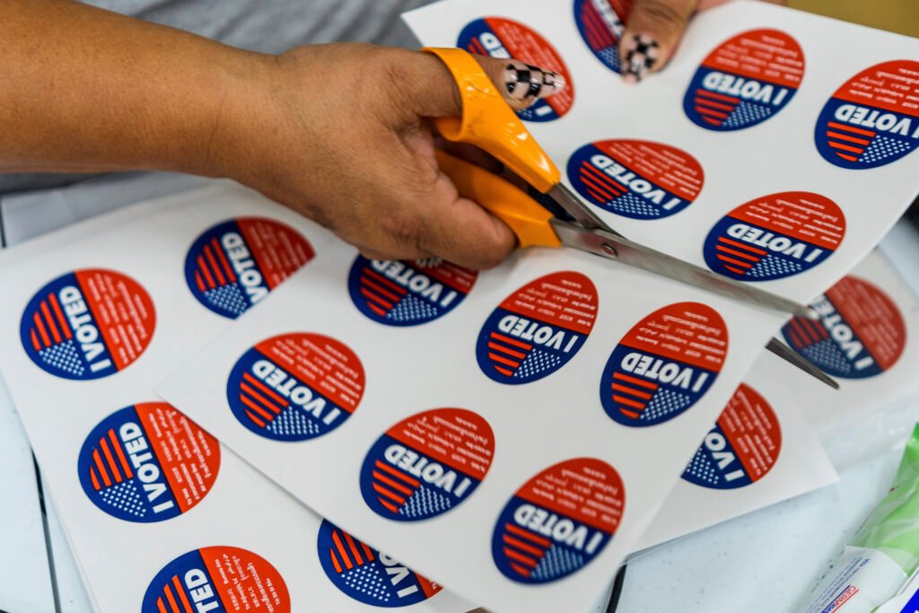 Progressive candidate recruitment org urges Dems to invest beyond Blue Wall