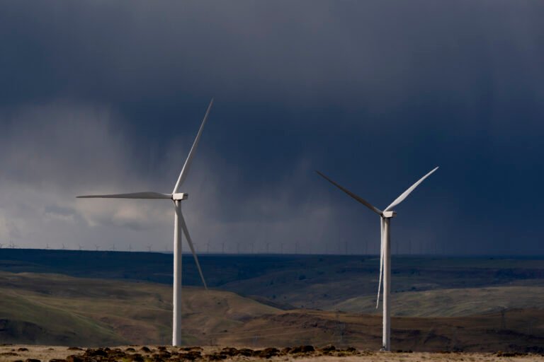 White House threat of new green cuts has Democrats seeing red