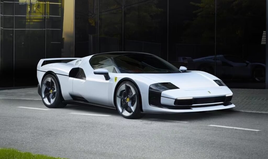 Ferrari SC40 Tries to Live Up to the F40 — But Falls Short