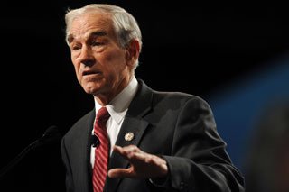 Ron Paul knocks 'hysterical' Trump 'rant' criticizing Rand Paul