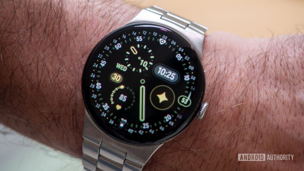 Here are the 8 new watch faces coming with the Pixel Watch 4