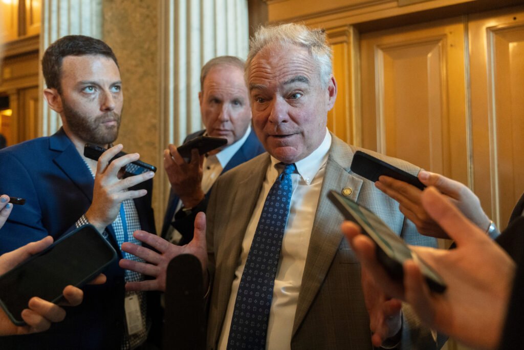 Senate votes to repeal Middle East war laws