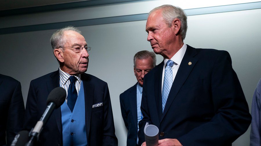 FBI analyzed lawmakers' phone records during Trump Jan. 6 probe, Republicans say