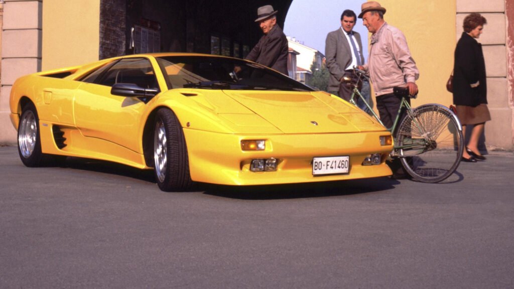35 Years Ago, The Lamborghini Diablo Was The Fastest Car In The World