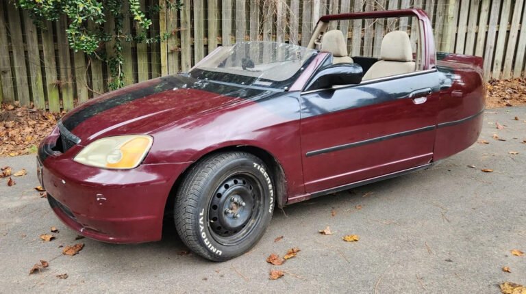 This 2002 Honda Civic Three-Wheeler Is An Absolute Nightmare, And You Can (And Should?) Buy It