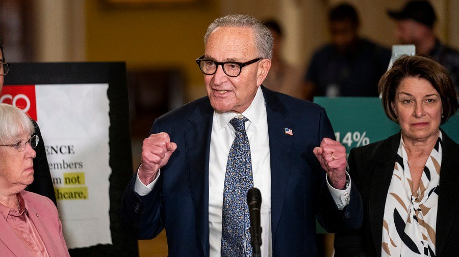 Senate blocks rival bills to prevent midnight shutdown