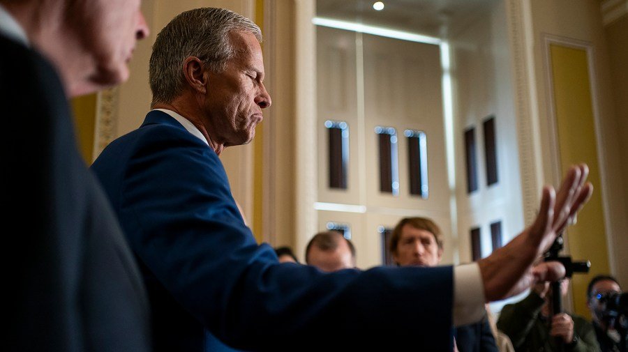 GOP seeks to wrest back momentum from Democrats in shutdown fight