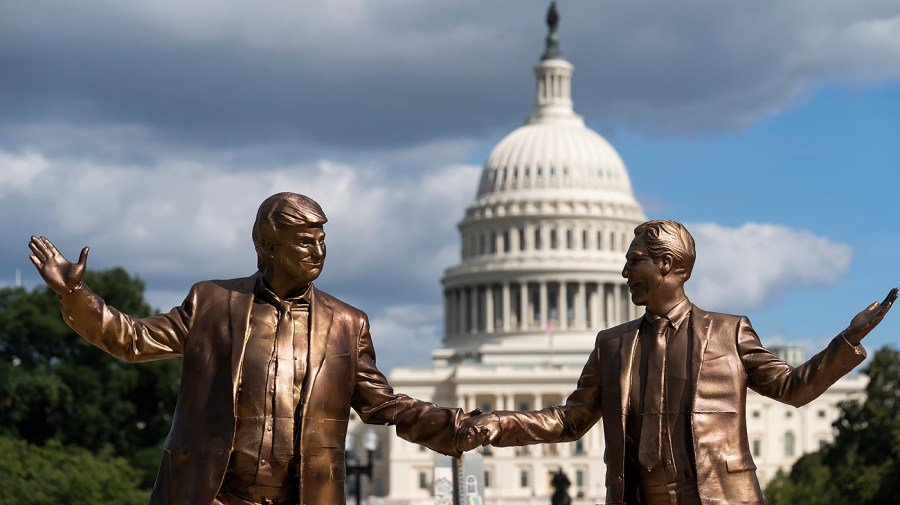 Trump-Epstein statues make return to National Mall