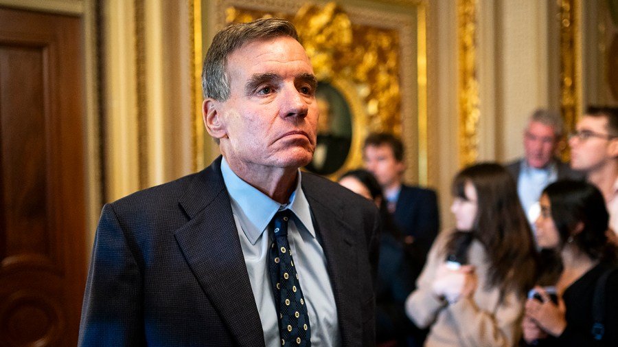 Warner hits GOP colleagues, Trump admin over Democrat exclusion from boat strikes briefing