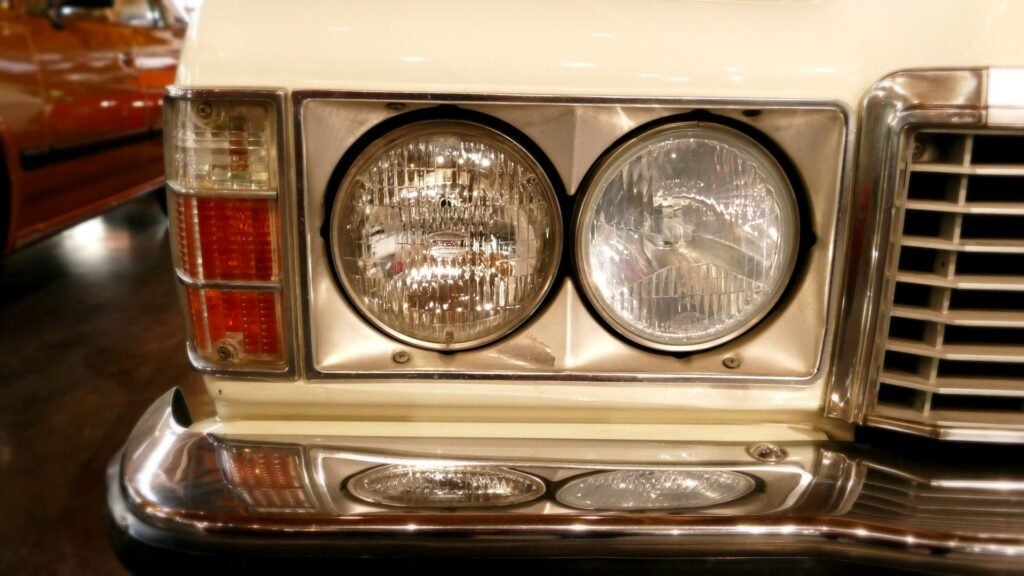 The Mazda Roadpacer Was A Wankel-Powered Luxury Sedan