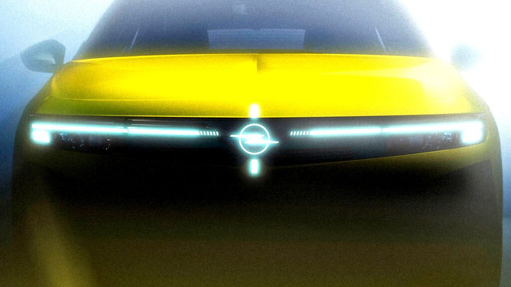 Facelifted Opel Astra Proves Hatchbacks Still Have Something To Say