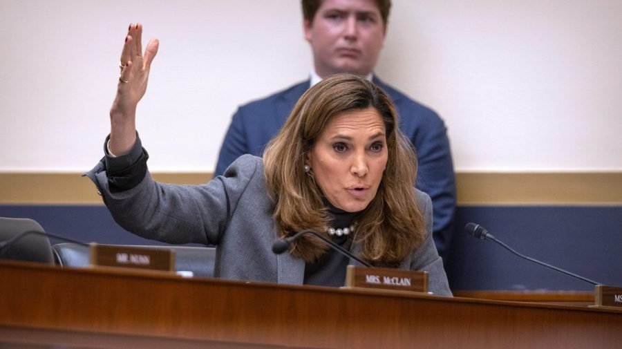 Florida Republican on Venezuela: US needs to 'go in'