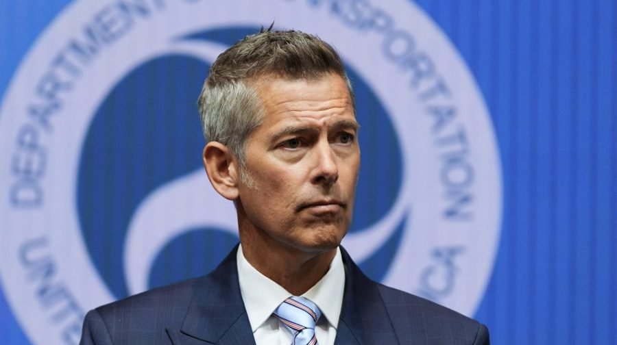 Duffy announces $2 billion intended to deliver 2,400 buses nationwide