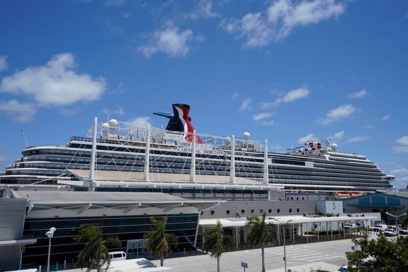 Stepsibling linked to investigation in death of Florida teen aboard Carnival cruise: Reports
