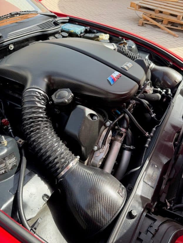 This BMW Z1 Stuffed With A V10 Is Engine-Swap Insanity