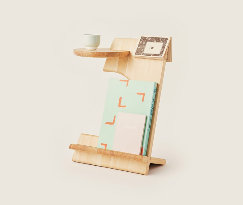 The Bookmarker Table by studioYO Keeps Everything in Its Place
