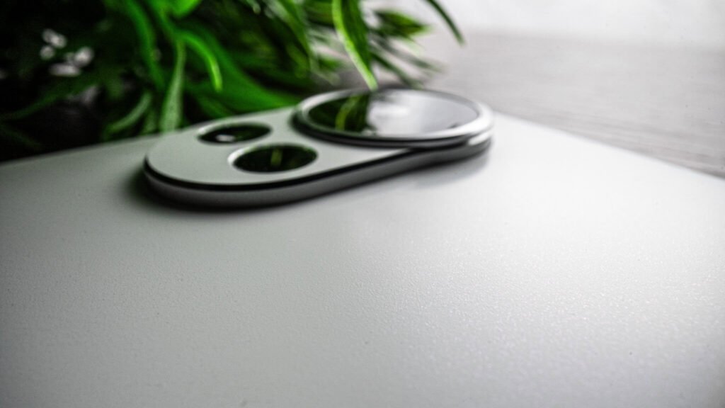 The HUAWEI MatePad 12 X (2025) is a powerhouse Android tablet with some frustrating baggage