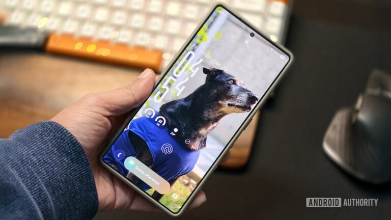 Adaptive Clock not working on your Galaxy phone? Samsung has a quick fix for you
