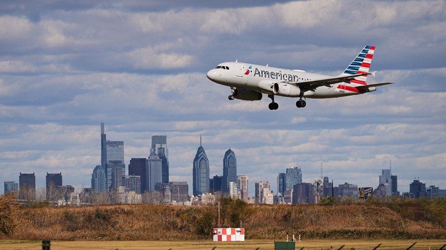 Shutdown forcing airport capacity cuts
