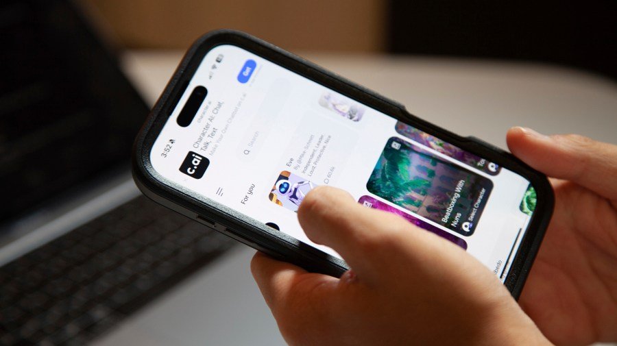 Faith groups urge House panel to take action on AI chatbots