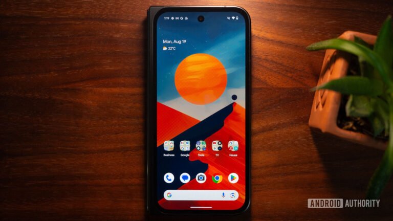This is why I stick with the default Pixel Launcher