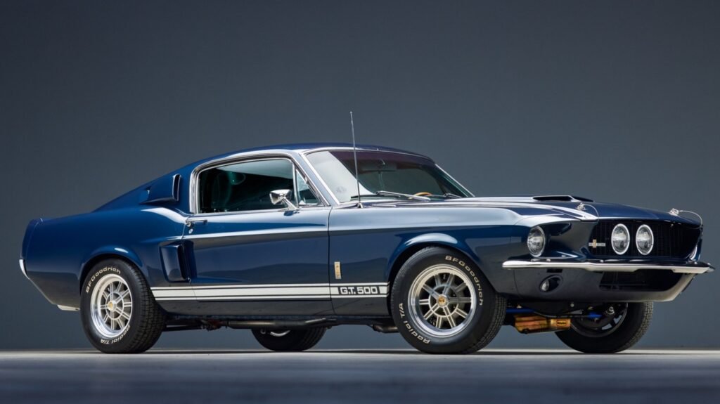 Ford 428 Vs. Pontiac 428: Here's How The Engines Compare