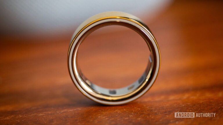 The best smart ring you can buy just got an epic $100 price drop!