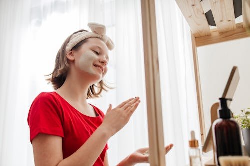 A New Celeb-Endorsed Face Mask For Kids Draws Criticism From Parents