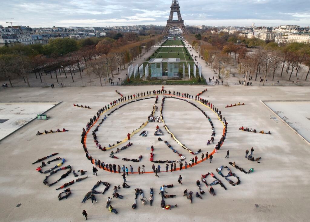 The US led the world to reach a huge climate deal. Then, it switched sides.