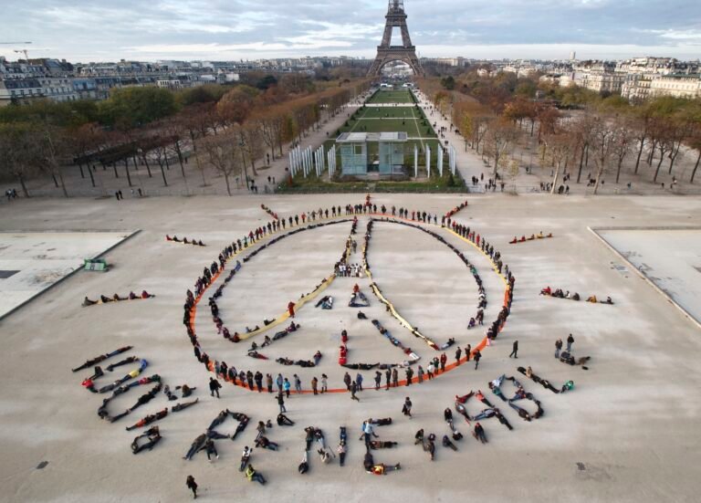 The US led the world to reach a huge climate deal. Then, it switched sides.