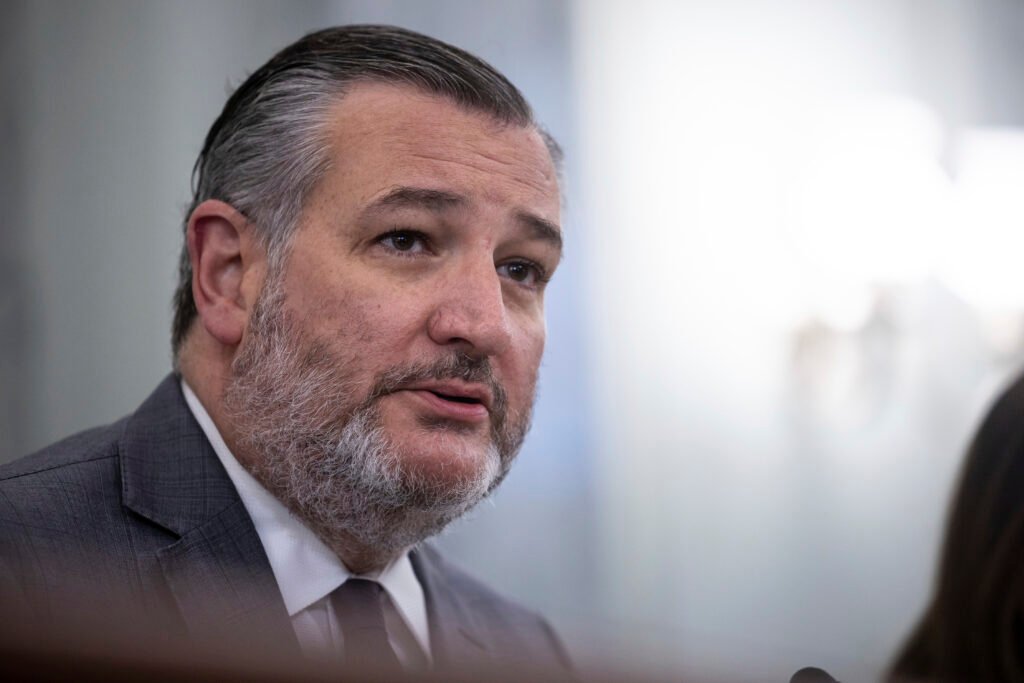 Ted Cruz accuses GOP senators of being ‘frightened’ to call out Tucker Carlson