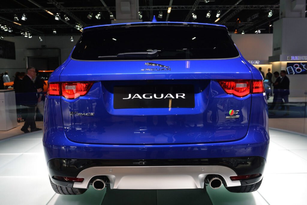 Jaguar Builds Its Final Gas-Powered Car as the Brand Goes All-Electric