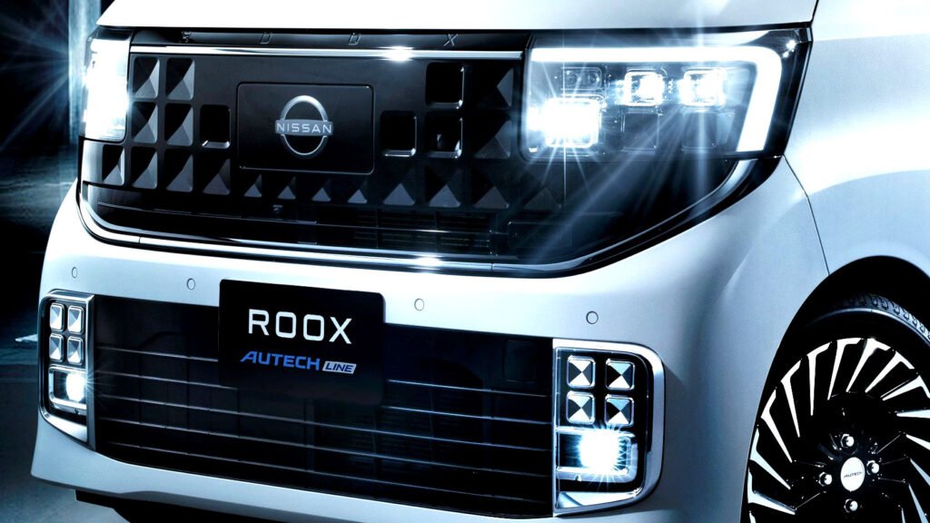 Nissan Has A Tiny Winner On Its Hands, And Trump Put It In The Spotlight