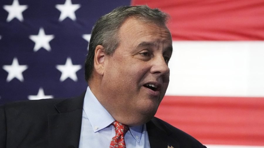 Chris Christie rips Trump for 'awful week,' warns of 'big problem' for GOP