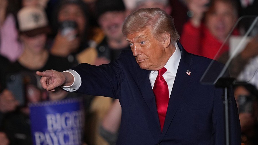 Trump’s ramped up travels pose risk, reward for GOP ahead of 2026