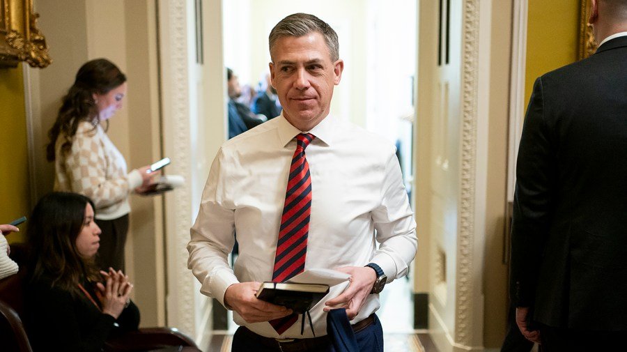 Sen. Banks: Congress will 'back up' Trump's next move in Syria