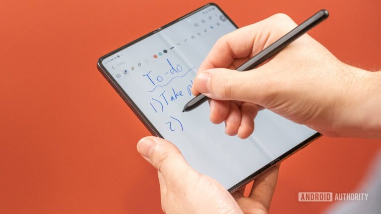S Pen support could return to Galaxy Fold, but not on the phone you want it to