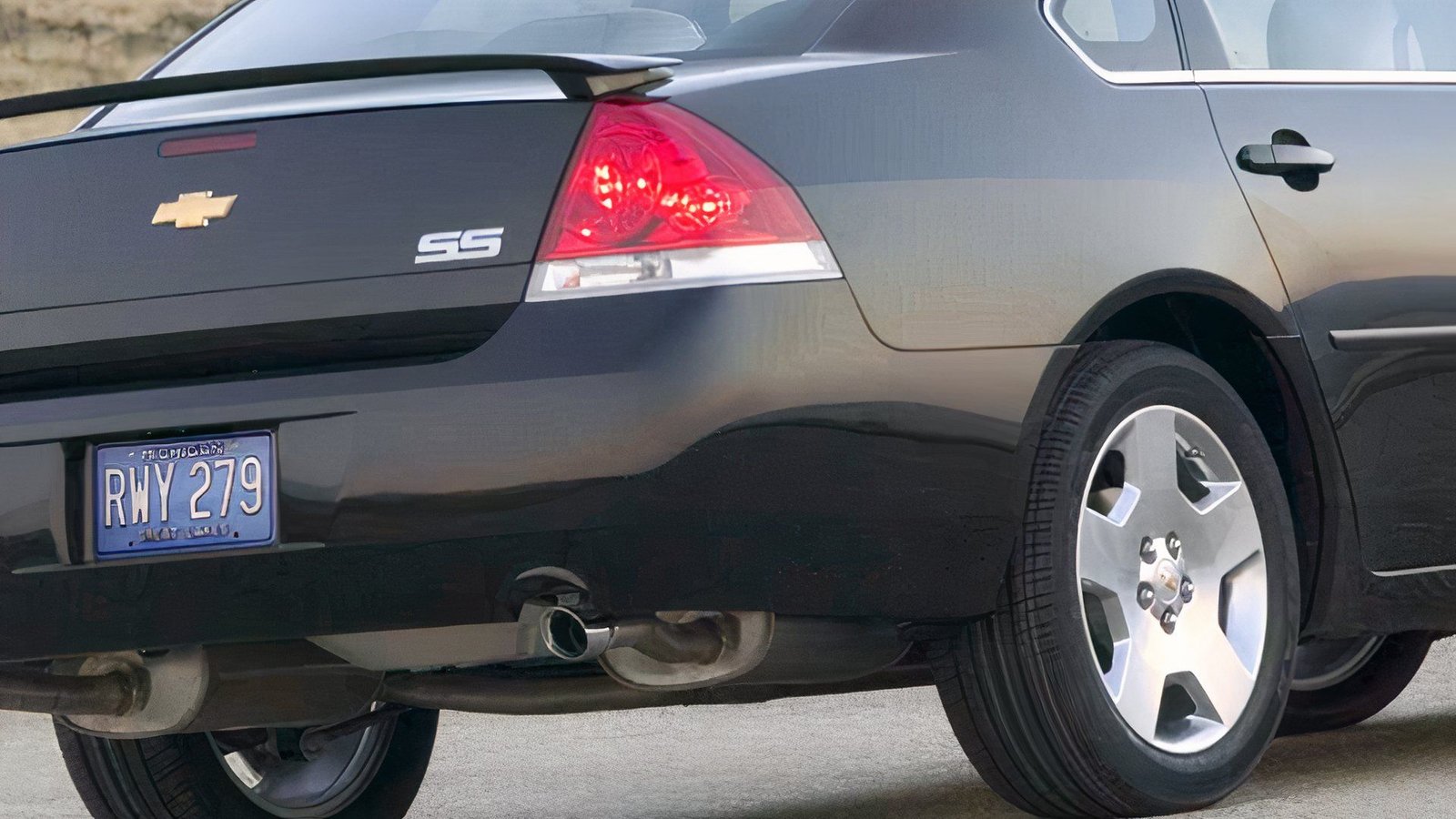 5300 V8-Powered Sedans: The Ultimate Late 00s Sleepers