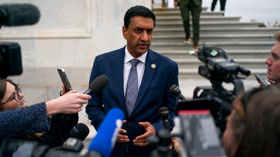 Khanna calls on British royal family to compensate Epstein victims