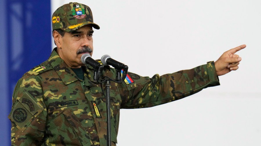 Trump must not let Maduro play for time