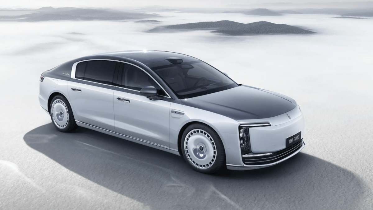 This Ultra-Luxury Chinese EV Comes With a 40-Inch Rear Projector Screen