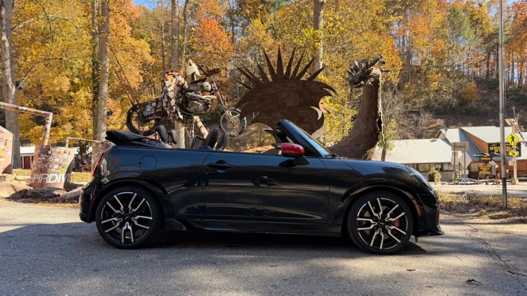 What It’s Like to Drive the Iconic “Tail of the Dragon”