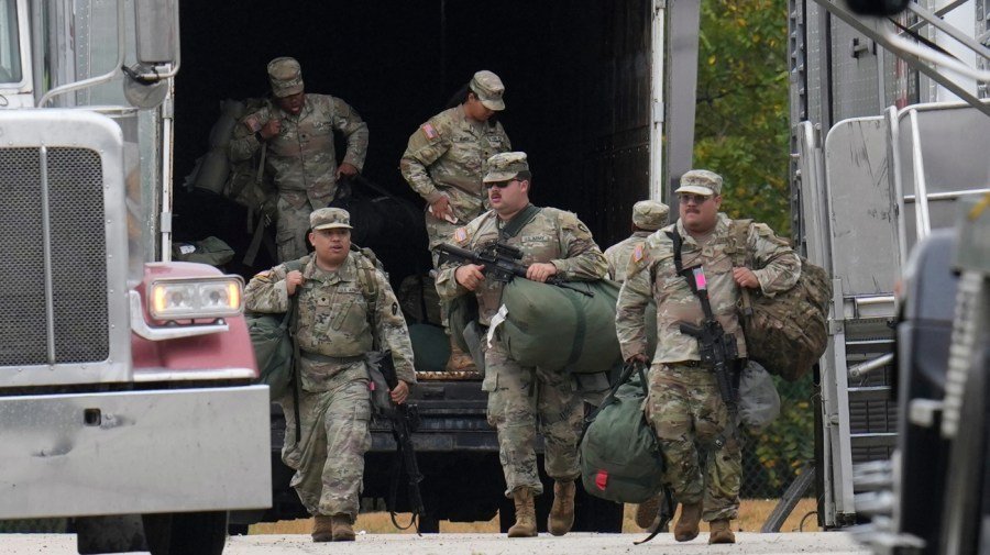 The Supreme Court’s Christmas switch on national guard deployment 