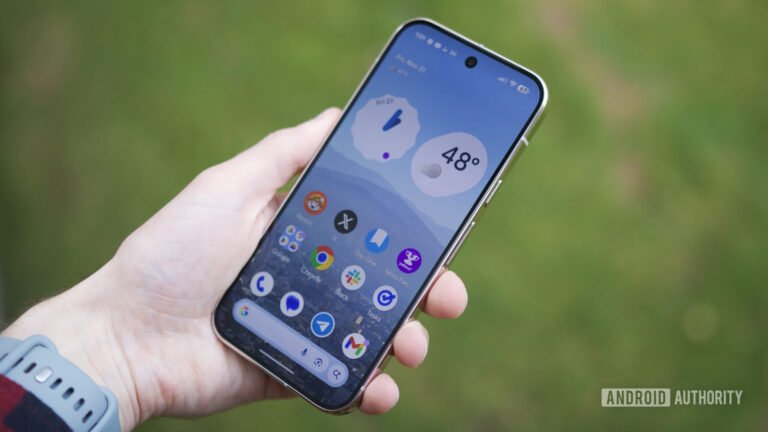 December’s Pixel update is here and it smashes dozens of bugs