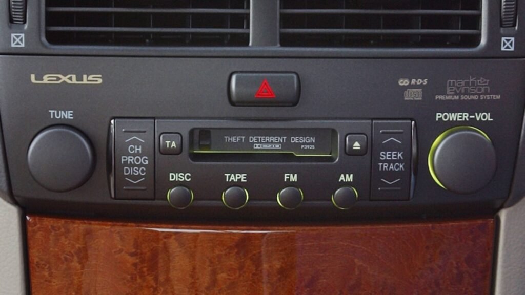 This $20,000 Used Luxury Sedan Has A Better Sound System Than A New Mercedes S-Class