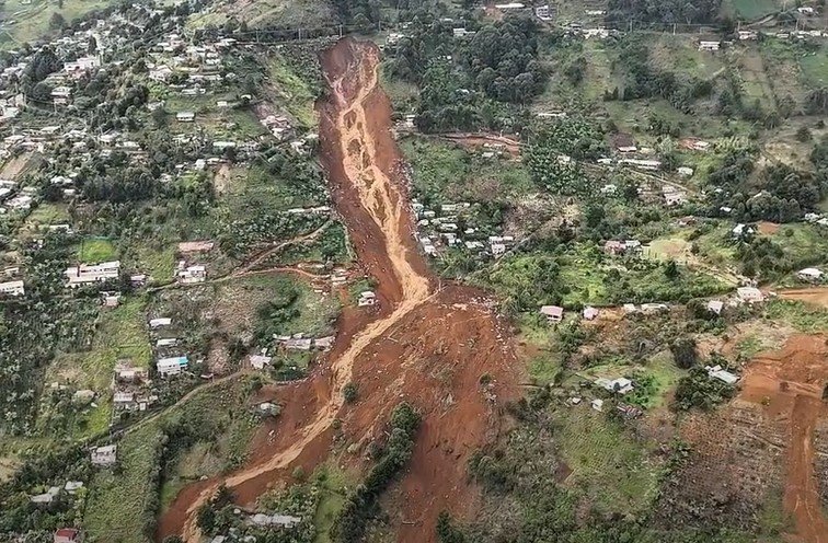 The shifting pattern of landslide risk in cities – an interesting case study from Medellín